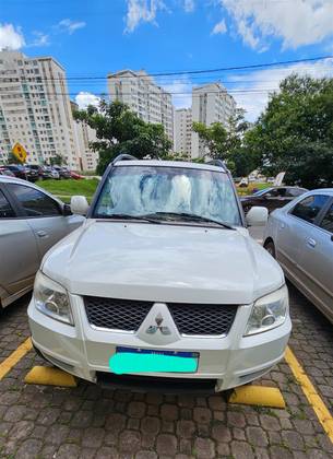 MITSUBISHI PAJERO TR4 2.0 4X4 16V 140CV FLEX 4P AUTOMÁTICO